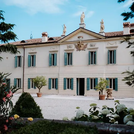Farm stay Wine Relais Cipolla Pieropan